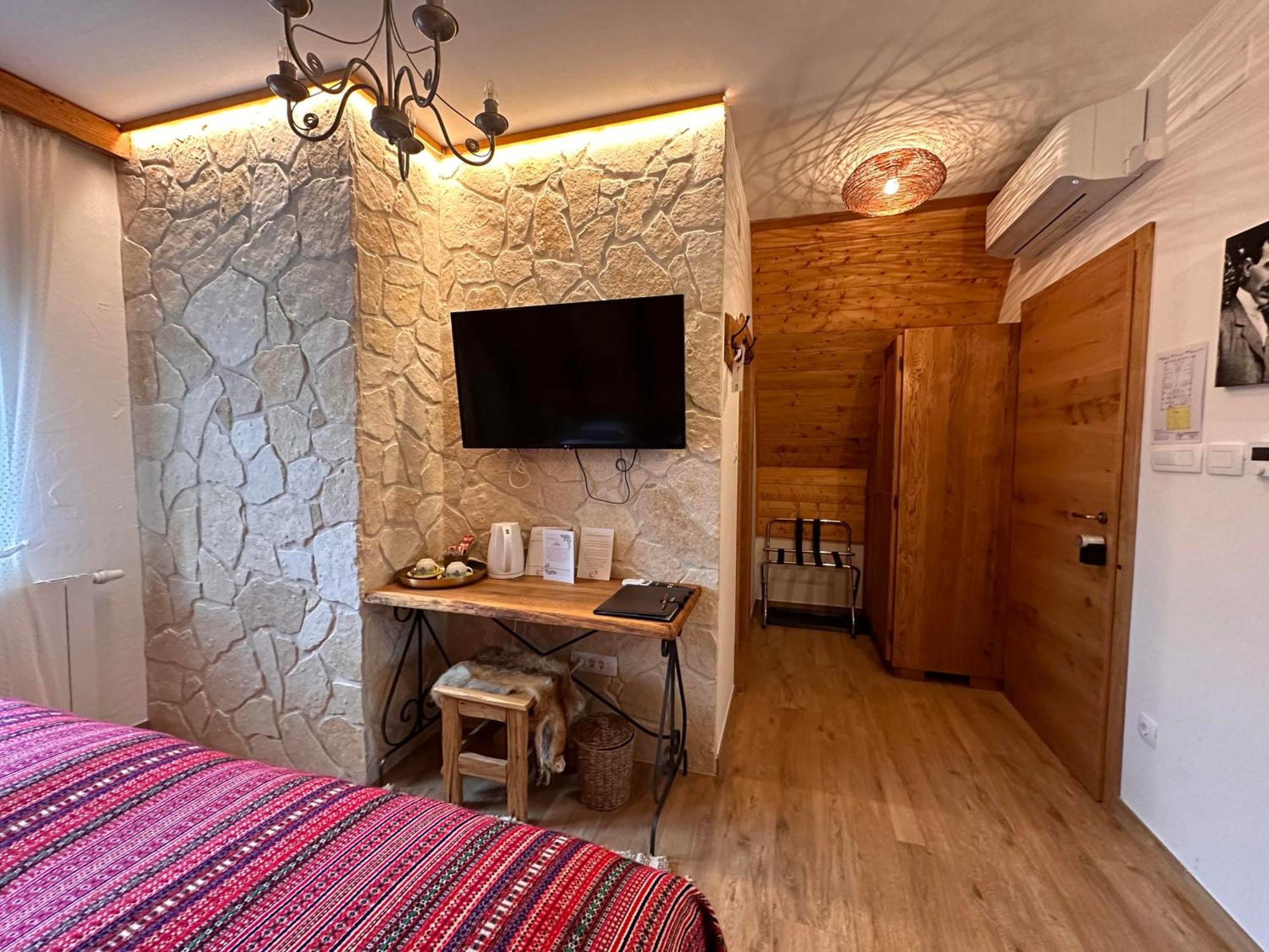 Boutique Villa Pearl Of Plitvice, Plitvice Lakes Plitvica selo Exterior foto